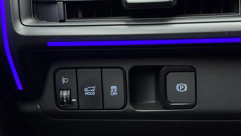 HYUNDAI Santa Fe Santa Fe 1.6 T-GDI HEV Calligraphy 4WD aut 6os.