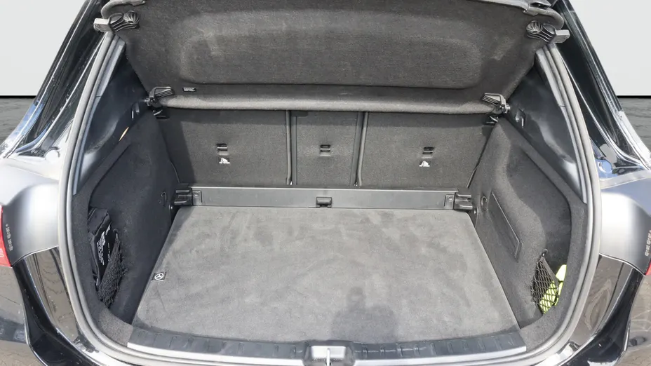 MERCEDES-BENZ GLA GLA 200 mHEV AMG Line 7G-DCT