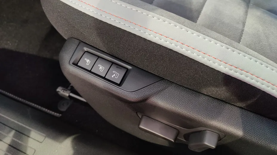 CITROEN C4 C4 1.2 PureTech Plus S&S EAT8