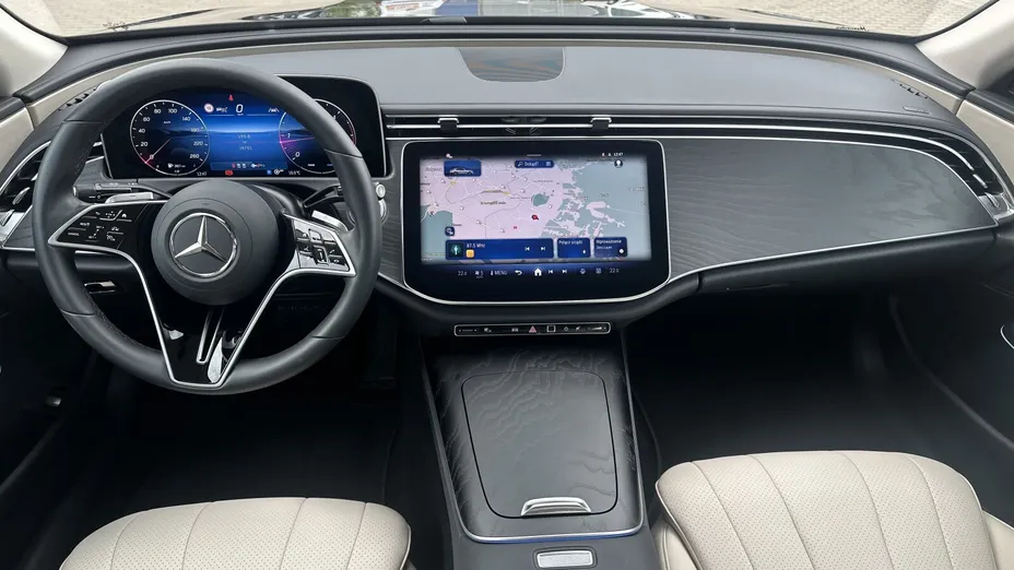 MERCEDES-BENZ E Klasa E 220 d mHEV 4-Matic Avantgarde 9G-Tronic