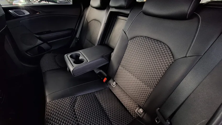KIA Cee'd Ceed 1.5 T-GDI L DCT
