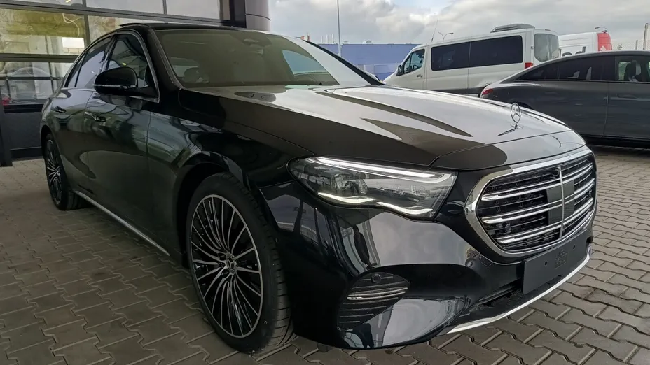 MERCEDES-BENZ E Klasa E 200 mHEV 4-Matic Exclusive 9G-Tronic