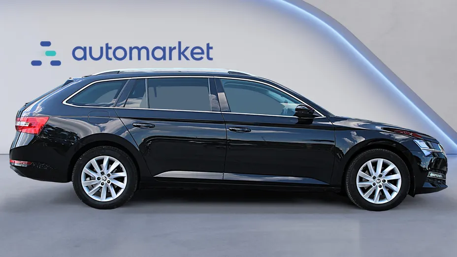 SKODA Superb Superb 2.0 TDI SCR Style DSG
