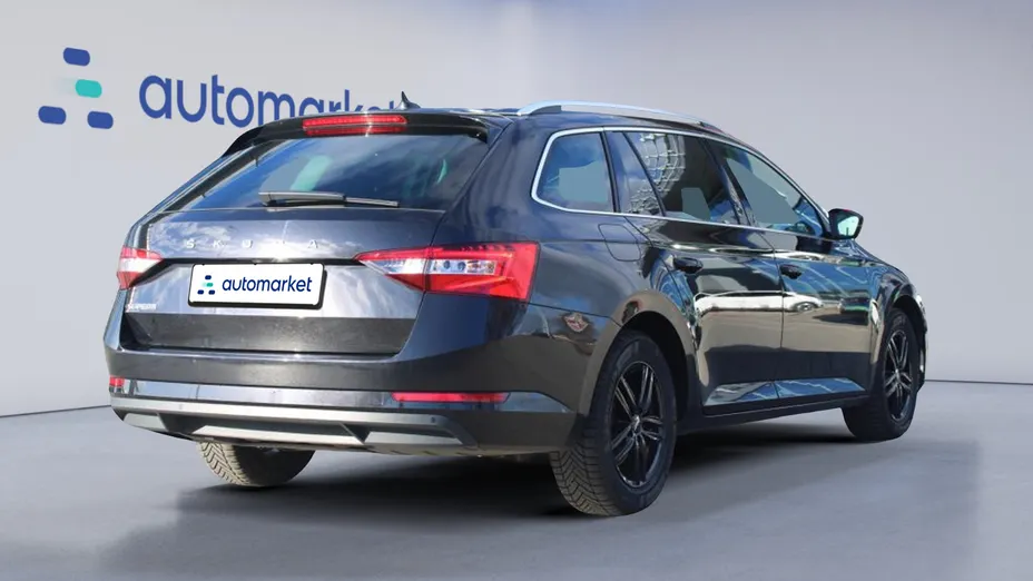 SKODA Superb Superb 2.0 TDI SCR Style DSG