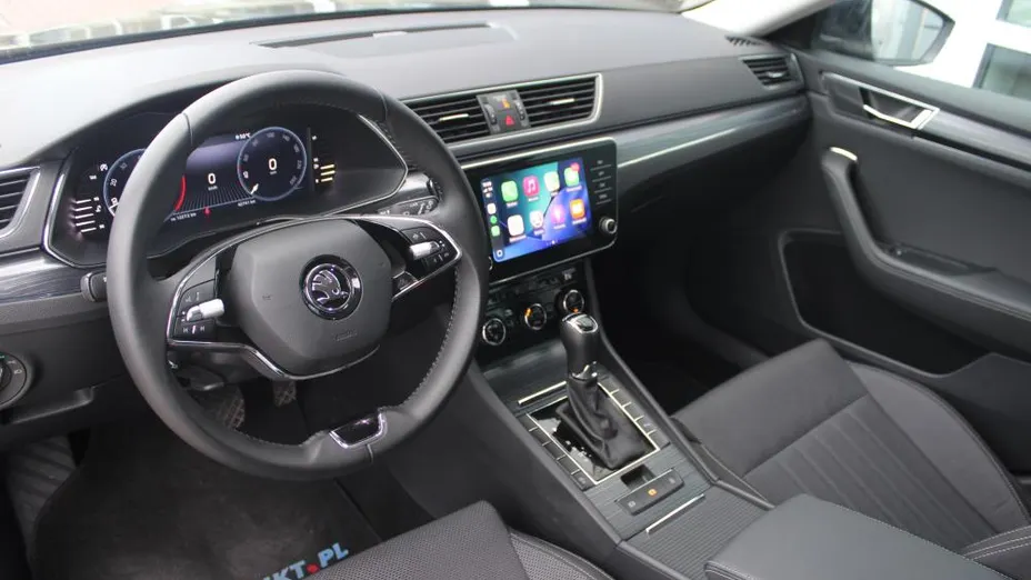 SKODA Superb Superb 2.0 TDI SCR Style DSG