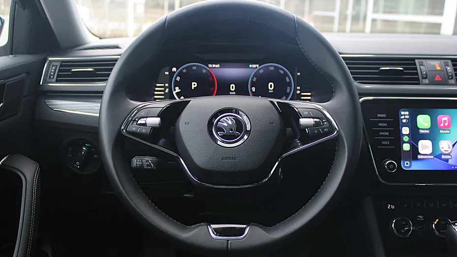 SKODA Superb Superb 2.0 TDI SCR Style DSG