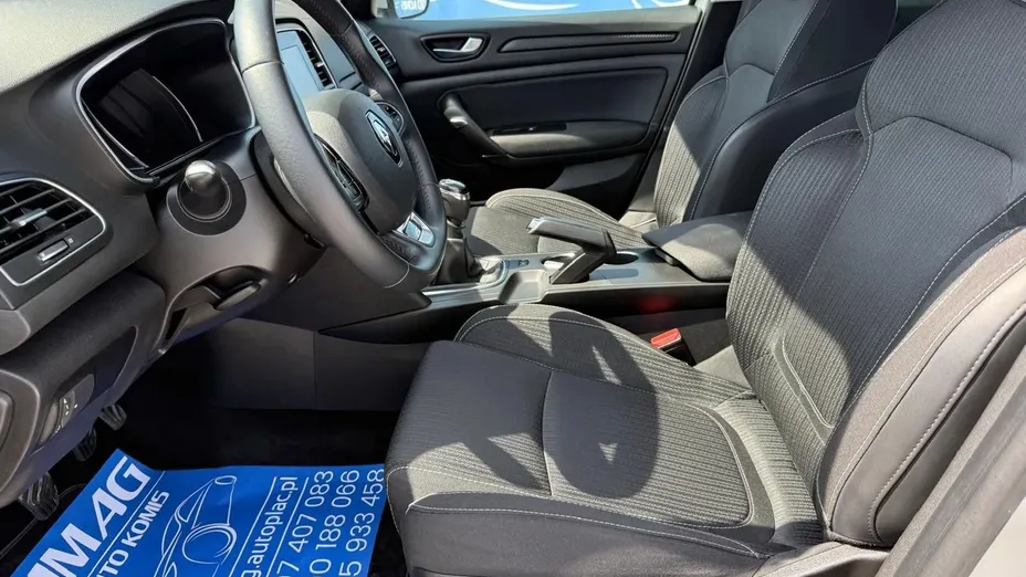RENAULT Megane -
