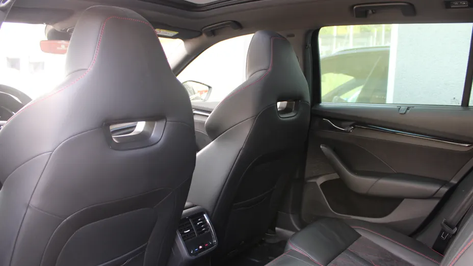 SKODA Octavia Octavia 2.0 TDI RS DSG