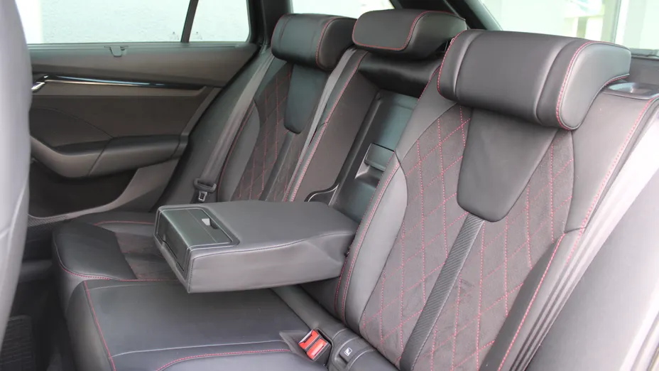 SKODA Octavia Octavia 2.0 TDI RS DSG