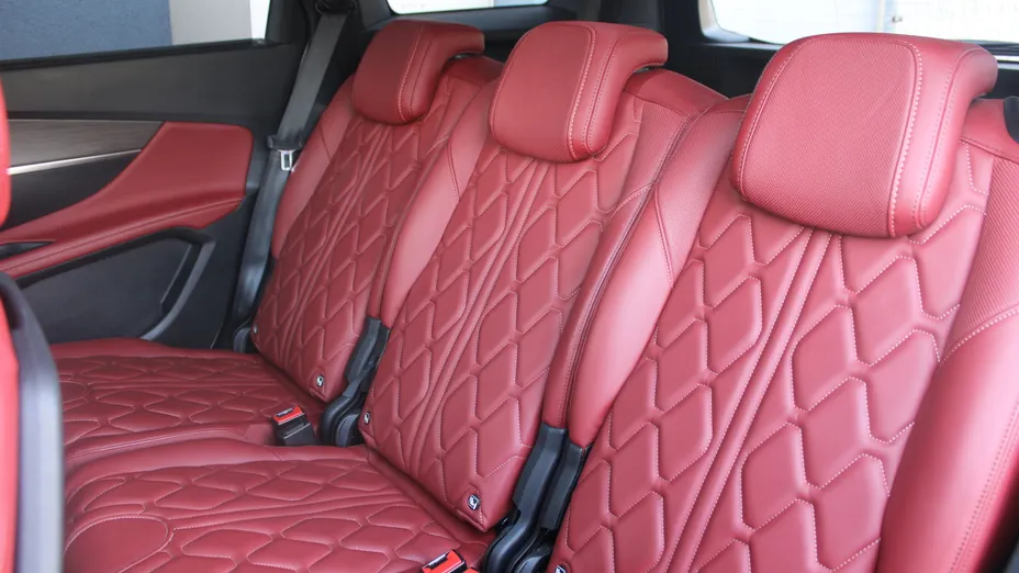 PEUGEOT 5008 5008 1.6 PureTech GT S&S EAT8