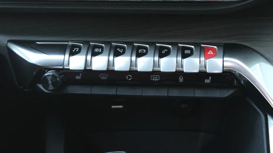 PEUGEOT 5008 5008 1.6 PureTech GT S&S EAT8