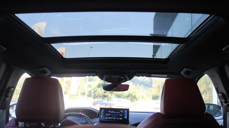 PEUGEOT 5008 5008 1.6 PureTech GT S&S EAT8