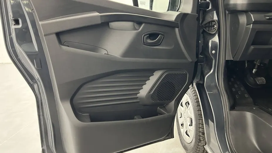 RENAULT Trafic -
