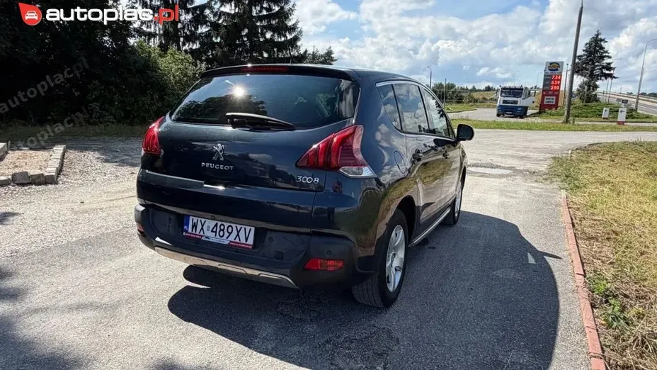 PEUGEOT 3008 -