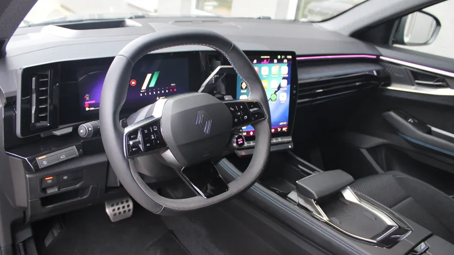 RENAULT Austral Austral 1.3 TCe mHEV Iconic esprit Alpine aut