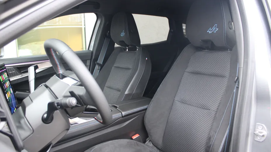 RENAULT Austral Austral 1.3 TCe mHEV Iconic esprit Alpine aut