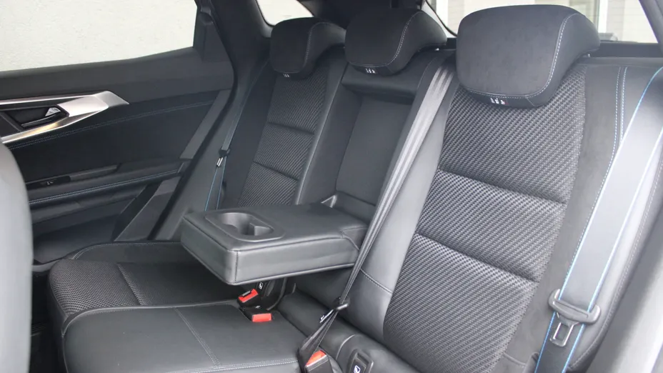 RENAULT Austral Austral 1.3 TCe mHEV Iconic esprit Alpine aut