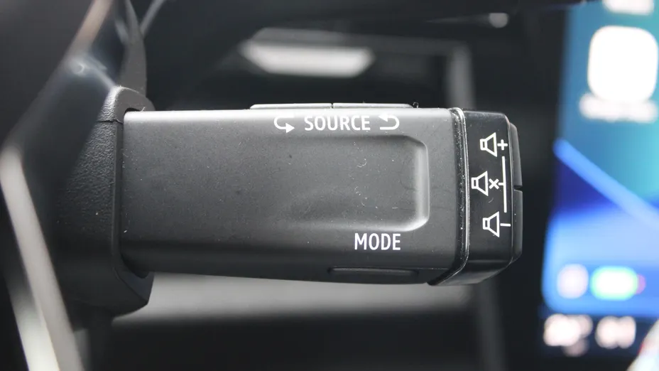 RENAULT Austral Austral 1.3 TCe mHEV Iconic esprit Alpine aut