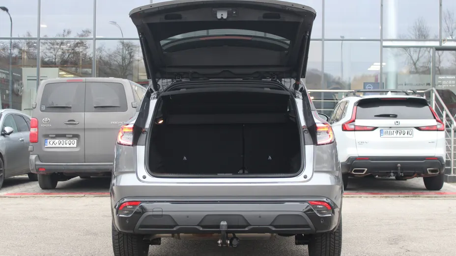 RENAULT Austral Austral 1.3 TCe mHEV Iconic esprit Alpine aut