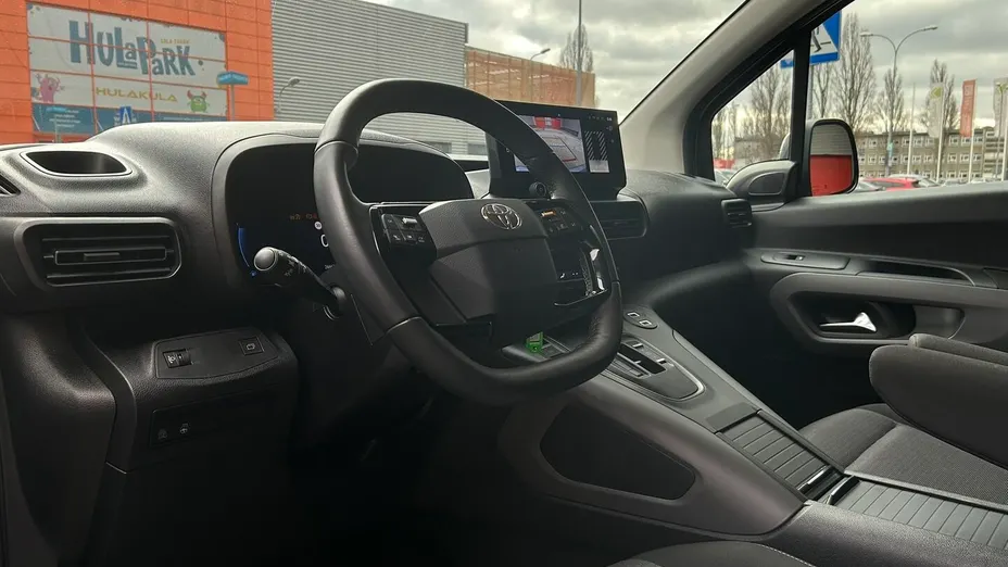 TOYOTA Proace City Verso Proace City Verso 1.5 D-4D Family Aut.