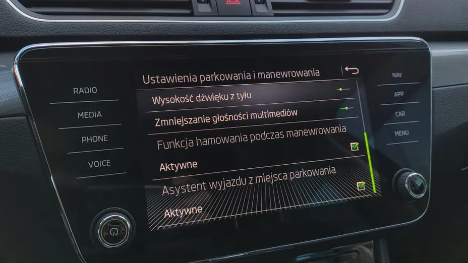 SKODA Superb Superb 2.0 TDI SCR Style DSG