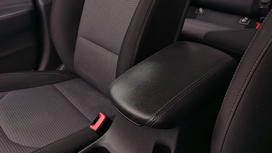 HYUNDAI i30 i30 1.5 DPI Classic +