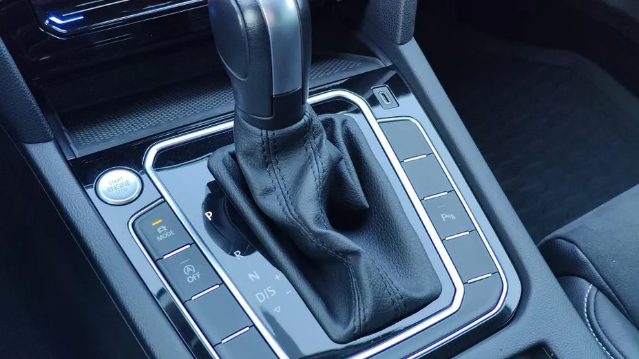 VOLKSWAGEN Passat Passat 2.0 TDI 4Mot. Elegance DSG