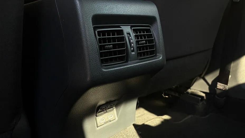 TOYOTA Camry Camry 2.5 Hybrid Comfort CVT