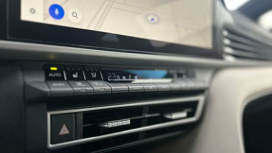 TOYOTA Camry Camry 2.5 Hybrid Dynamic Force Prestige e-CVT