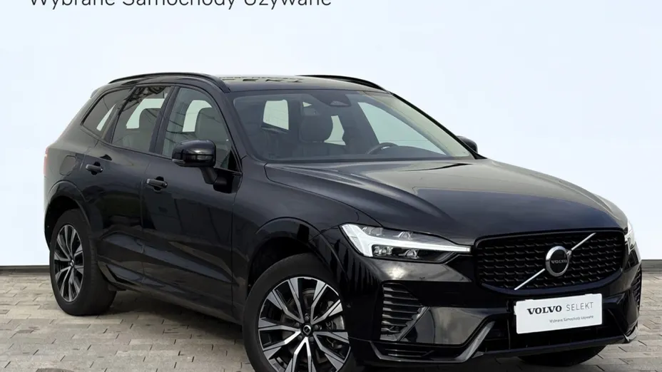VOLVO XC60 XC60 B5 B AWD Plus Dark aut