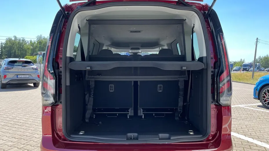FORD Tourneo Connect Grand Tourneo Connect 1.5 EcoBoost Titanium aut Nowy