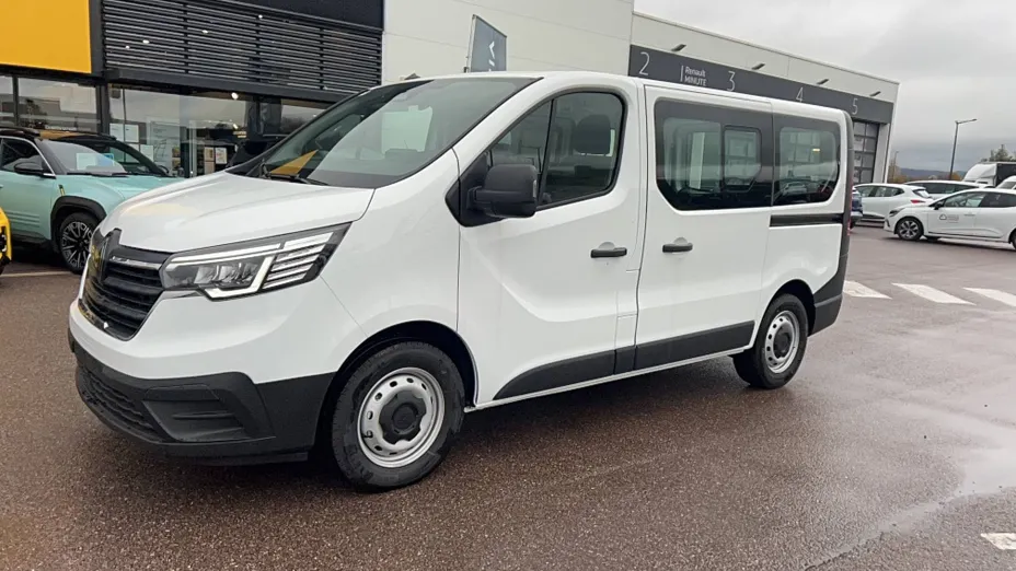 RENAULT Trafic -