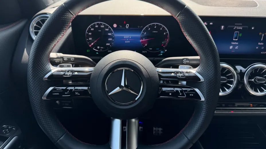 MERCEDES-BENZ GLA GLA 200 mHEV AMG Line 7G-DCT