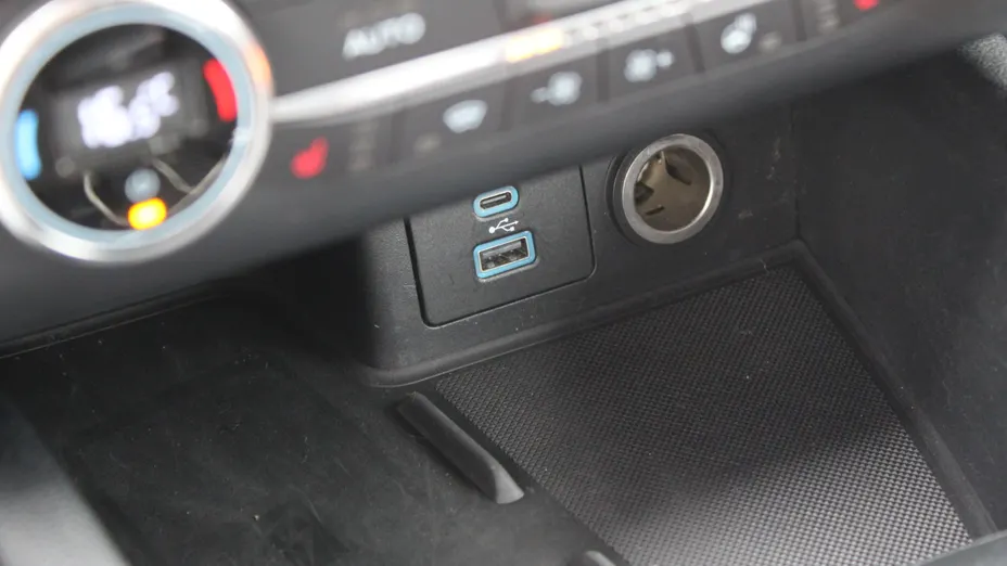 FORD Kuga Kuga 2.0 EcoBlue mHEV FWD ST-Line