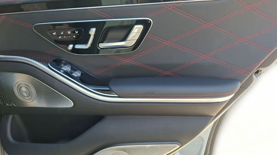 MERCEDES-BENZ S Klasa AMG S 63 E Performance PHEV L 4-Matic Edition 1 9G-TRONIC
