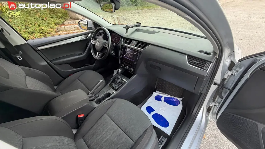 SKODA Octavia -