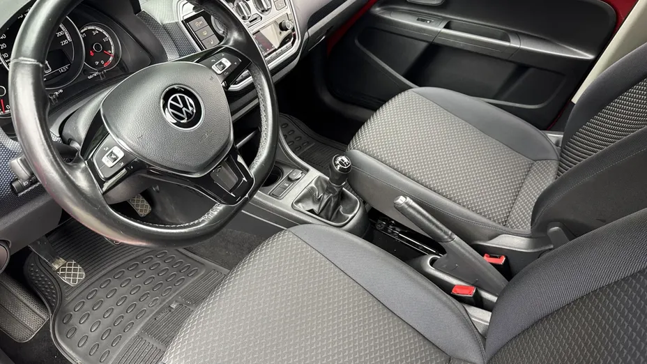 VOLKSWAGEN up! up! 1.0 move up!