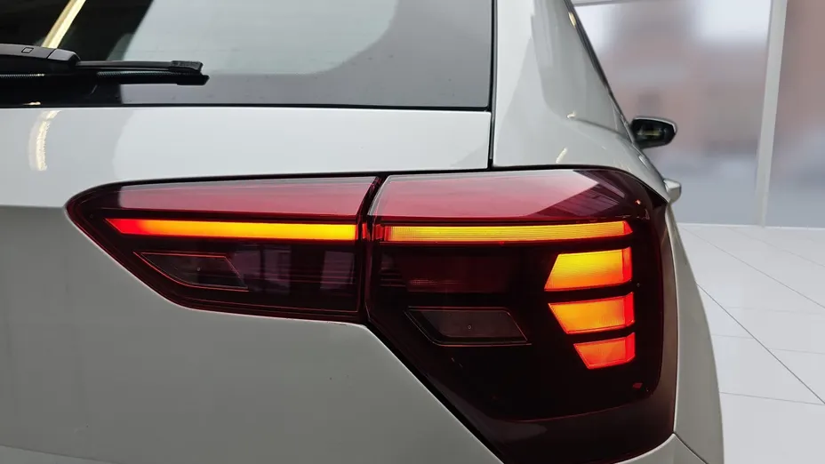 VOLKSWAGEN Polo Polo 1.0 TSI Life