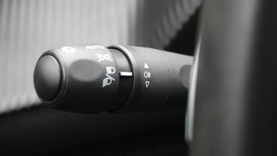 PEUGEOT 2008 2008 1.2 PureTech Allure S&S EAT8