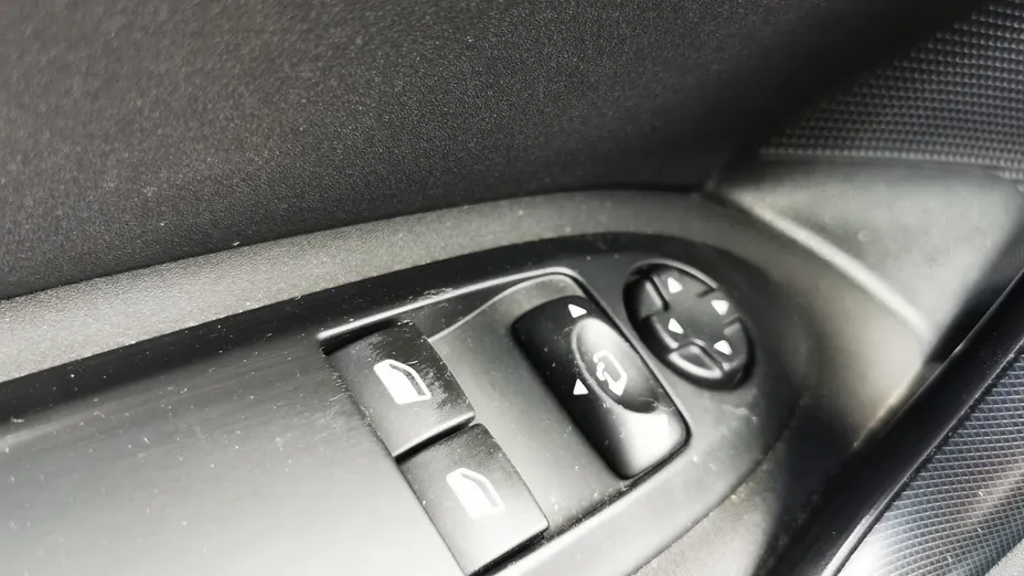 CITROEN DS4 -