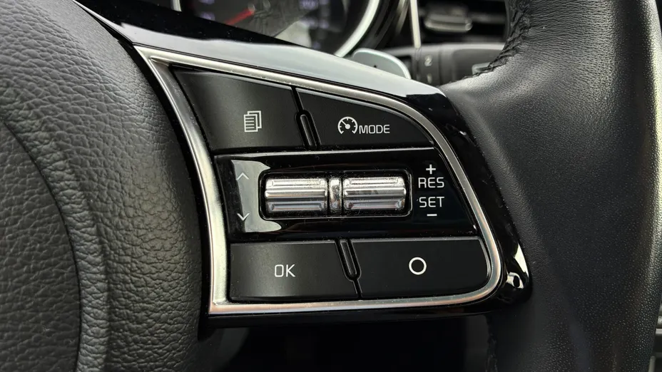 KIA XCeed XCeed 1.5 T-GDI L Business Line DCT