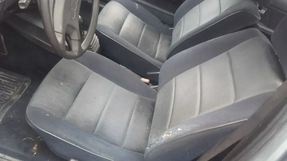AUDI 80 -