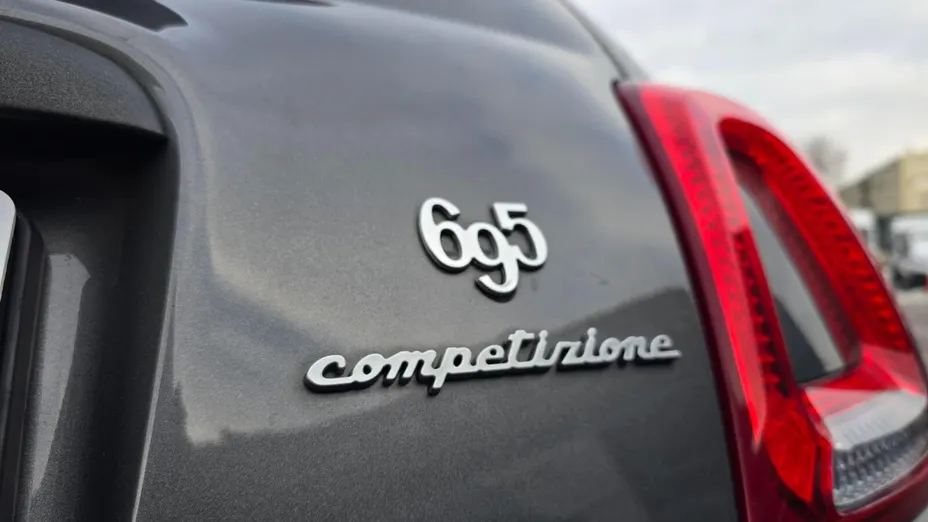 ABARTH 500 595 1.4 T-Jet 16v Competizione MTA