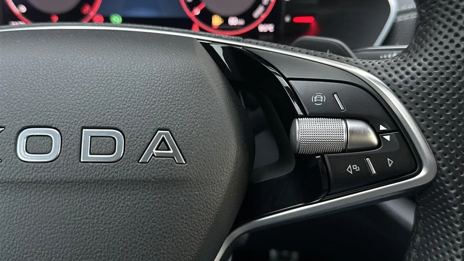 SKODA Octavia Octavia 1.5 TSI mHEV Sportline DSG