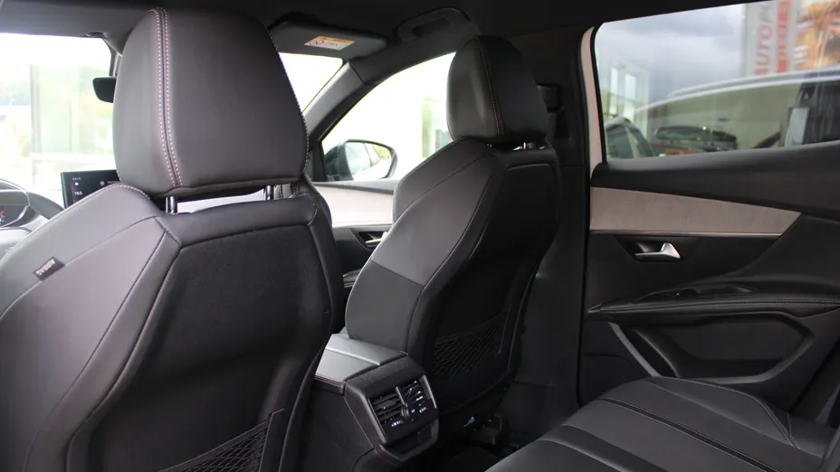 PEUGEOT 3008 3008 1.5 BlueHDi GT S&S EAT8