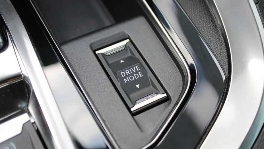 PEUGEOT 3008 3008 1.5 BlueHDi GT S&S EAT8