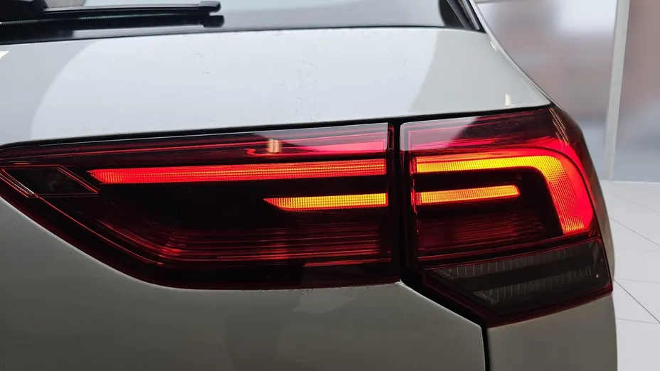 VOLKSWAGEN Golf Golf VIII 2.0 TDI Life