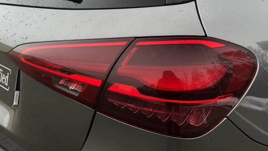 MERCEDES-BENZ A Klasa A 200 AMG Line 7G-DCT