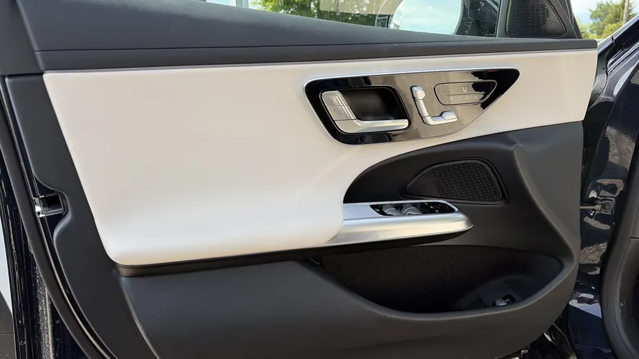 MERCEDES-BENZ E Klasa E 220 d mHEV 4-Matic Avantgarde 9G-Tronic