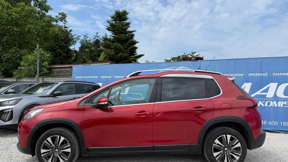 PEUGEOT 2008 2008 1.2 Pure Tech GPF Style S&S EAT6